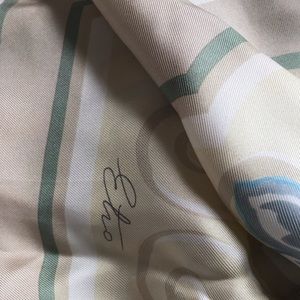 ETRO MILANO 100% SILK SCARF NWT